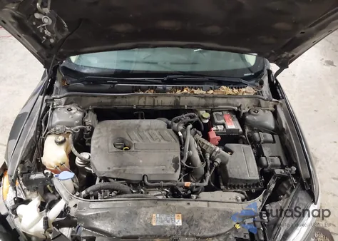 2015 Ford Fusion Se z USA, uszkodzony, nr VIN 1FA6P0HD0F5102221